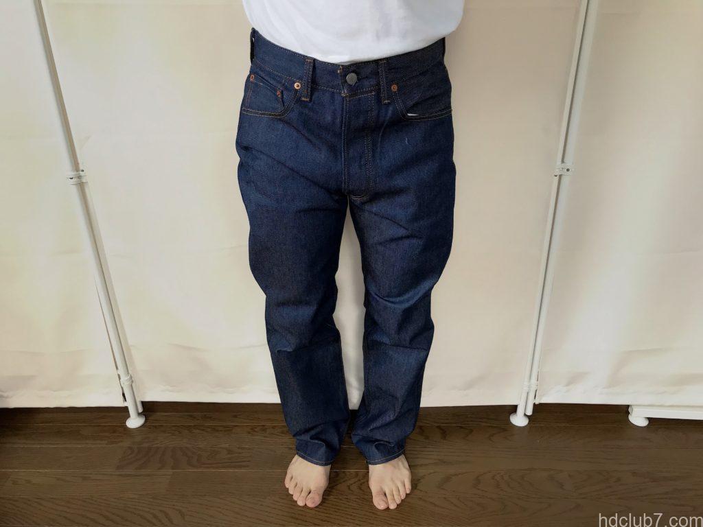 リーバイス501シュリンクトゥフィットの新品時の着用画像