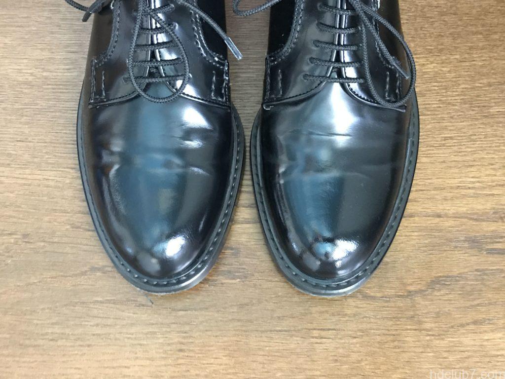 3ヶ月履いたハルタのプレーントゥシューズ(ガラスレザー)に手入れ前後の比較