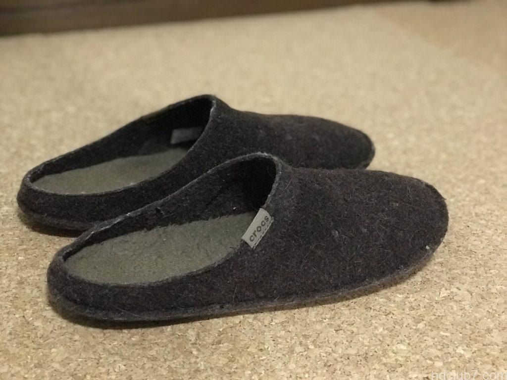 洗濯後のクロックスのクラシックスリッパ