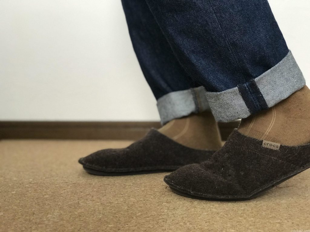 クロックスの室内履き クラシックスリッパ を冷え性持ちが7ヶ月履いた感想 買い換えようと思う ヘビーデューティー倶楽部 クロックスの室内履き クラシックスリッパ を冷え性持ちが7ヶ月履いた感想 買い換えようと思う ヘビーデューティー倶楽部