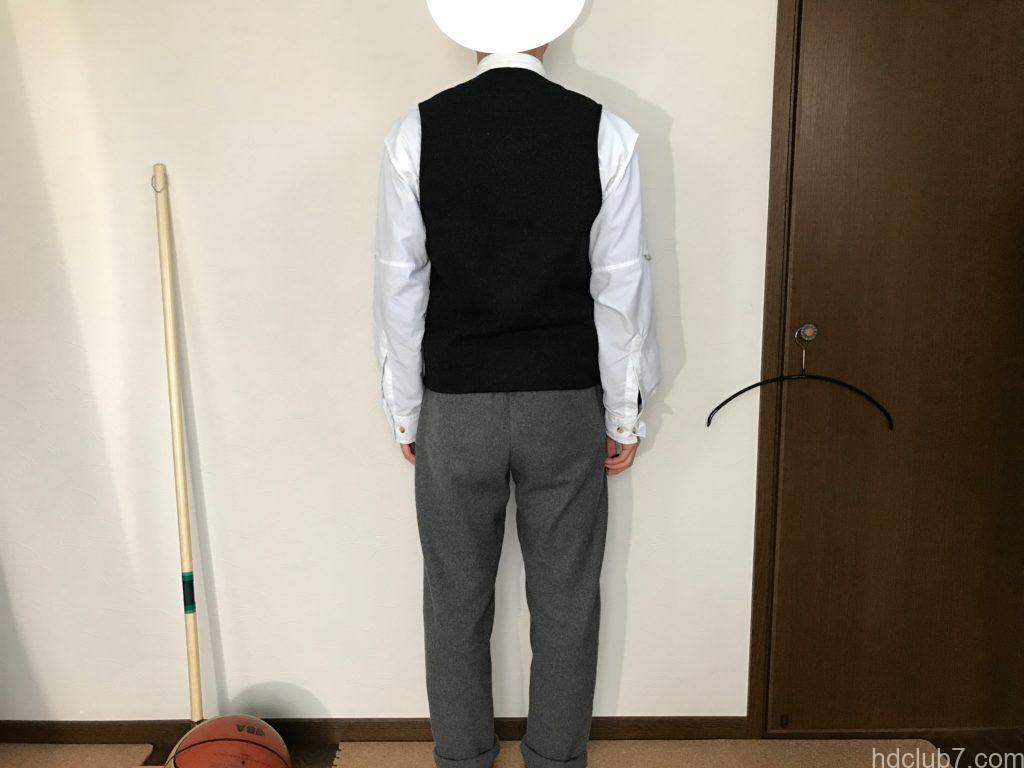 新品のフィルソンのマッキーノウールベスト(XSサイズ)を163cmの男が着たサイズ感