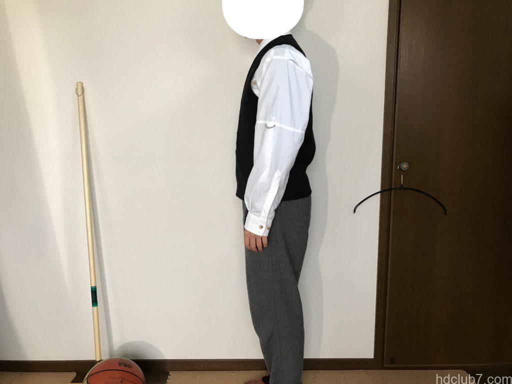 新品のフィルソンのマッキーノウールベスト(XSサイズ)を163cmの男が着たサイズ感
