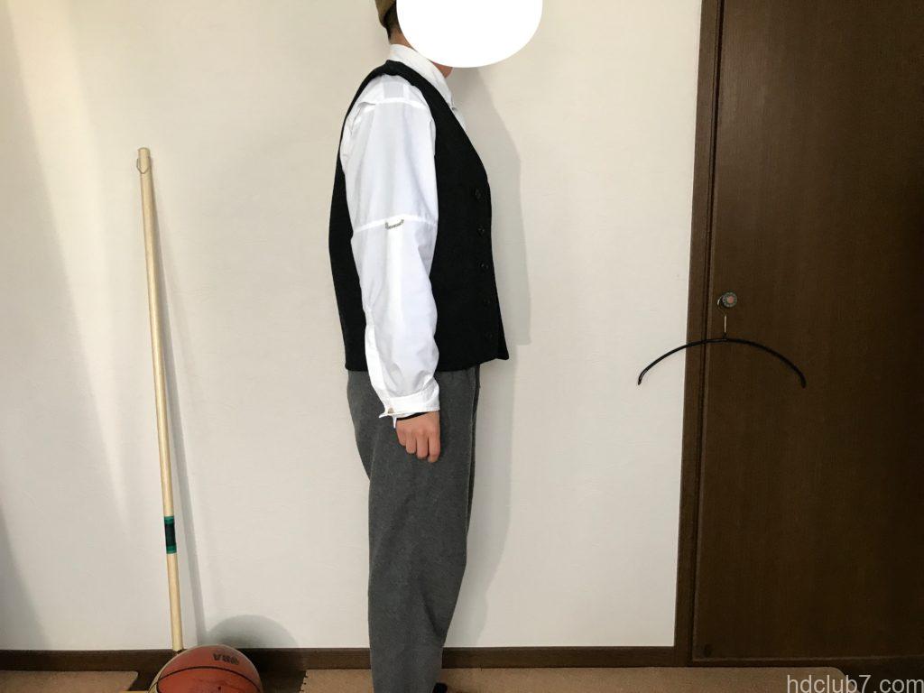 新品のフィルソンのマッキーノウールベスト(XSサイズ)を163cmの男が着たサイズ感