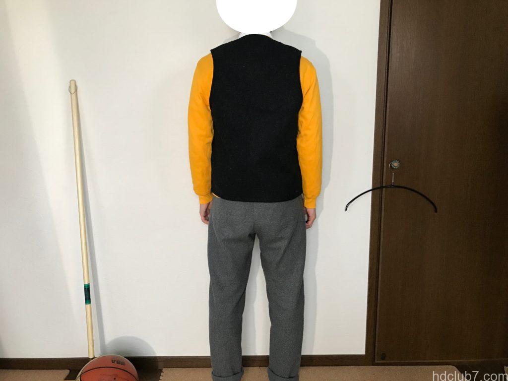 新品のフィルソンのマッキーノウールベスト(XSサイズ)を163cmの男が着たサイズ感