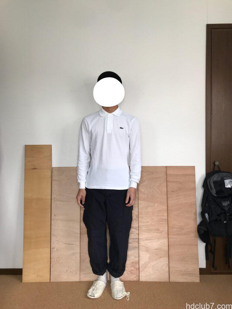 プロッパーのBDUカーゴパンツのネイビーをロールアップして穿いた人