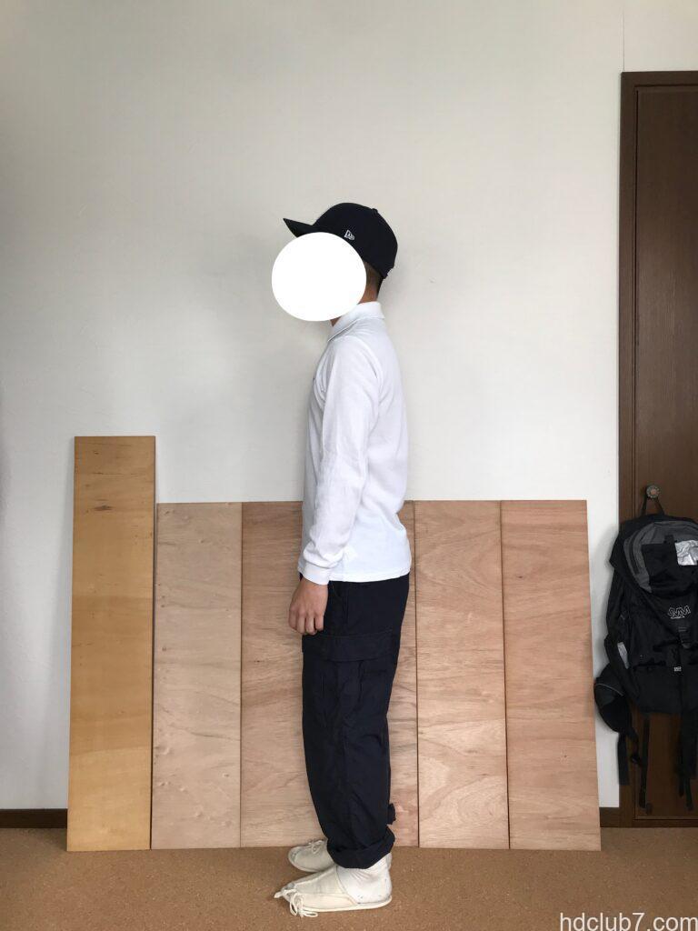 プロッパーのBDUカーゴパンツのネイビーをロールアップして穿いた人