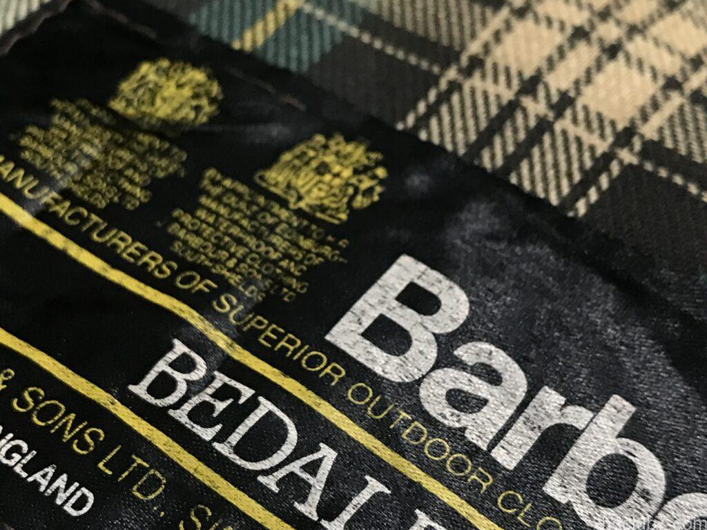 バブアーのビンテージビデイルの2ワラントタグ