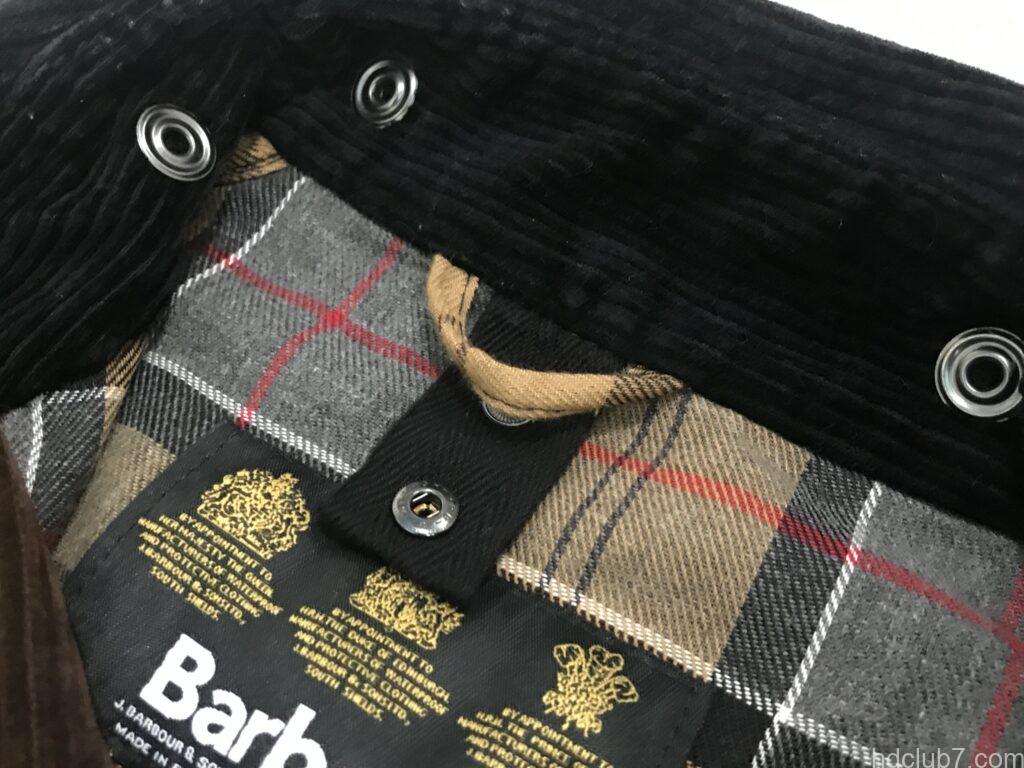 ビデイルSLの襟元のループ