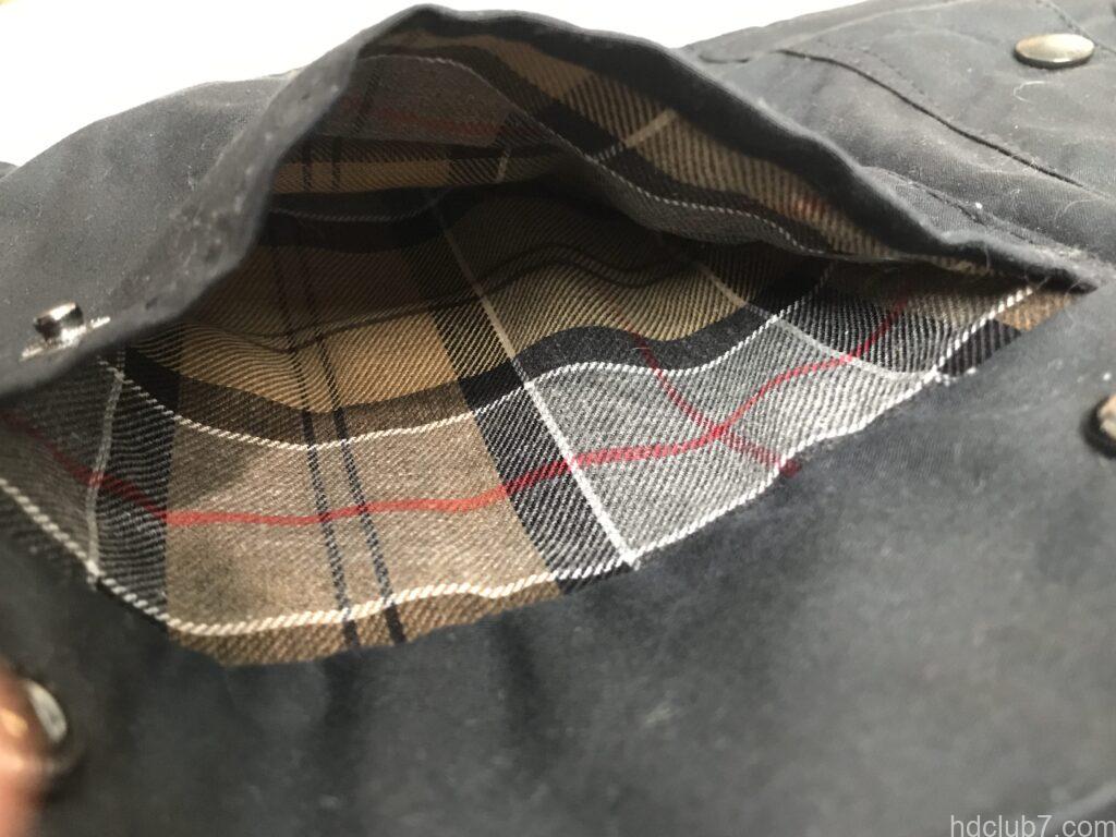 ビデイルSLのフラップポケットの内部
