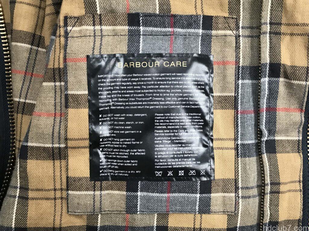 バブアーの現行ビデイルSLの内ポケットのタグ